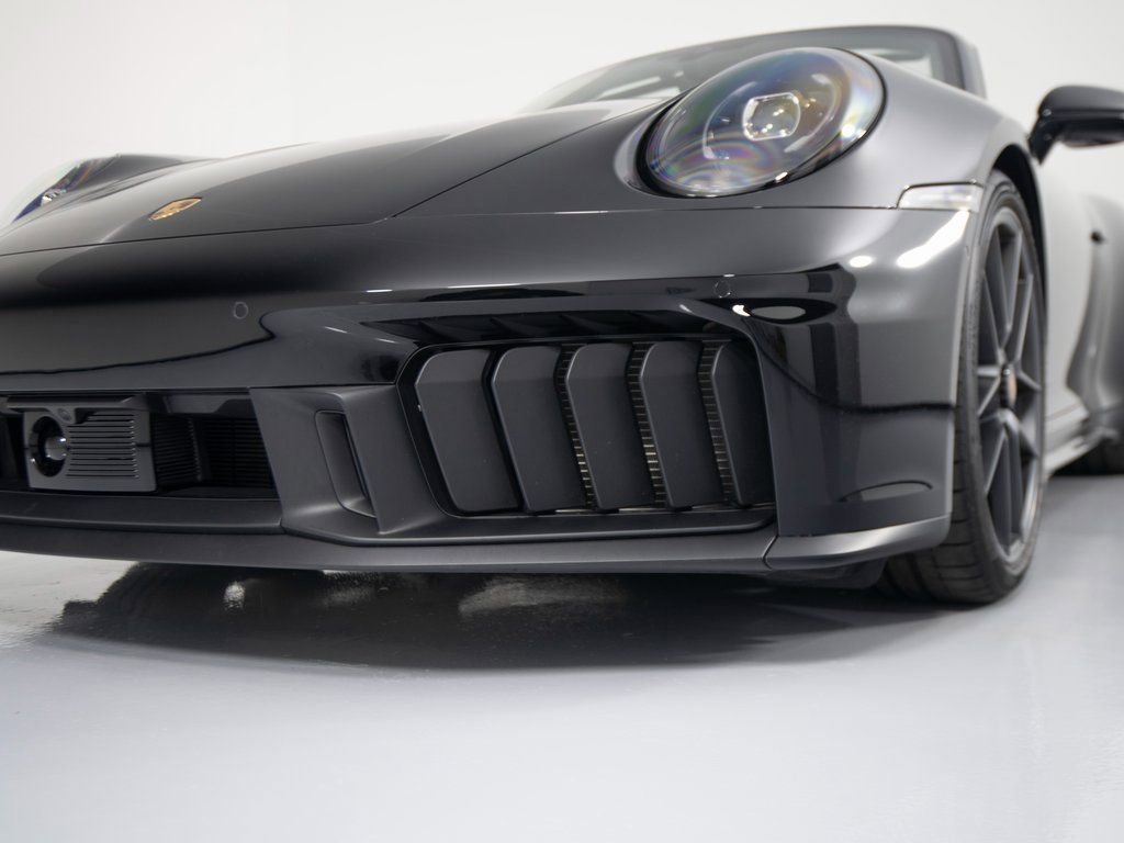 Certified 2026 Porsche 911 Carrera GTS image 44