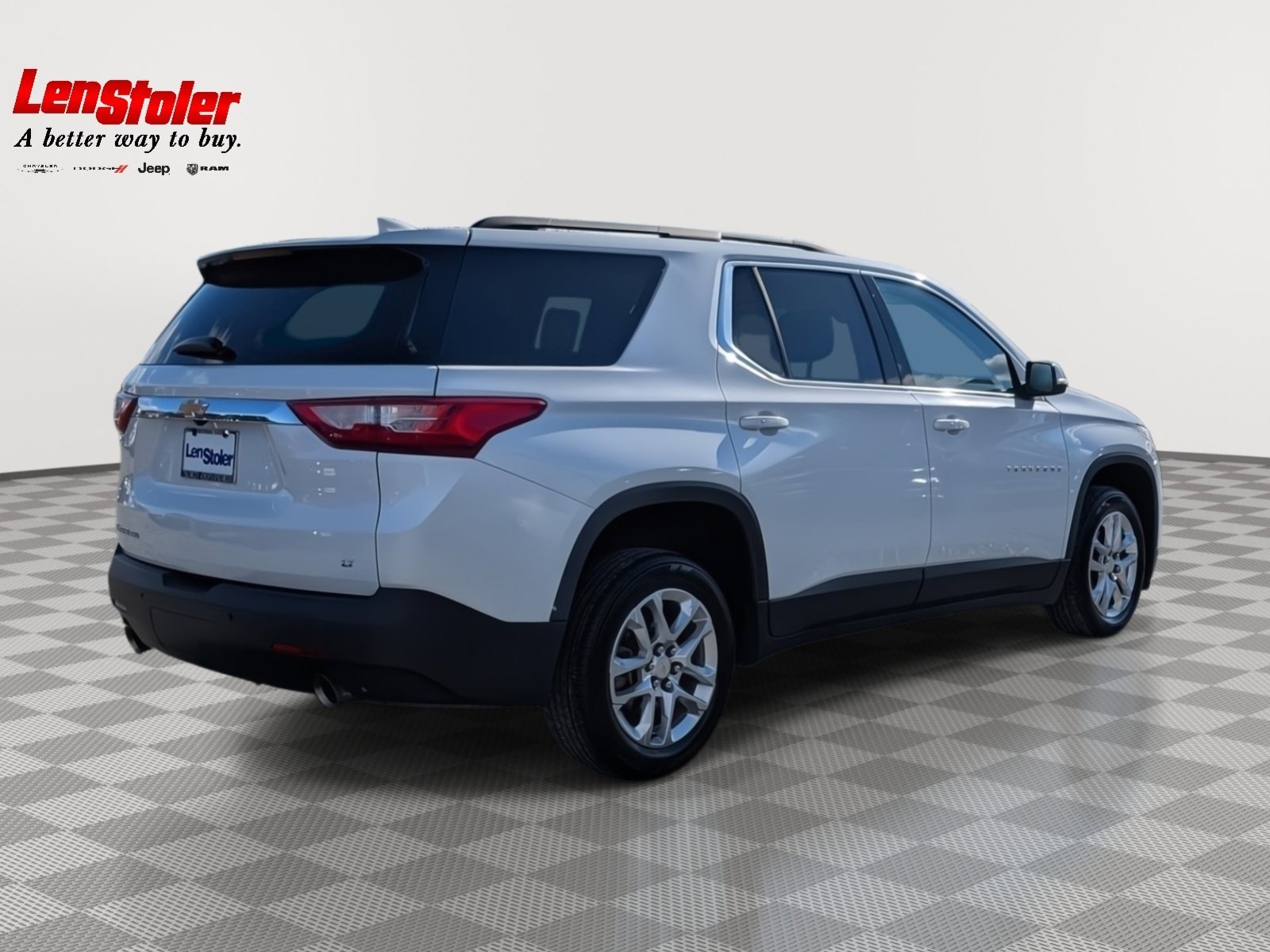Used 2021 Chevrolet Traverse LT image 5