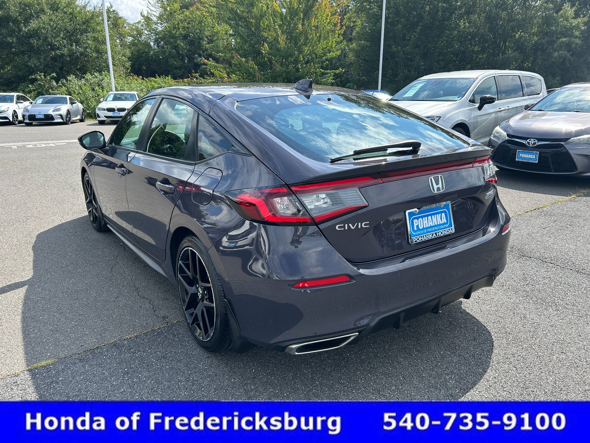 Used 2024 Honda Civic Sport Touring image 4