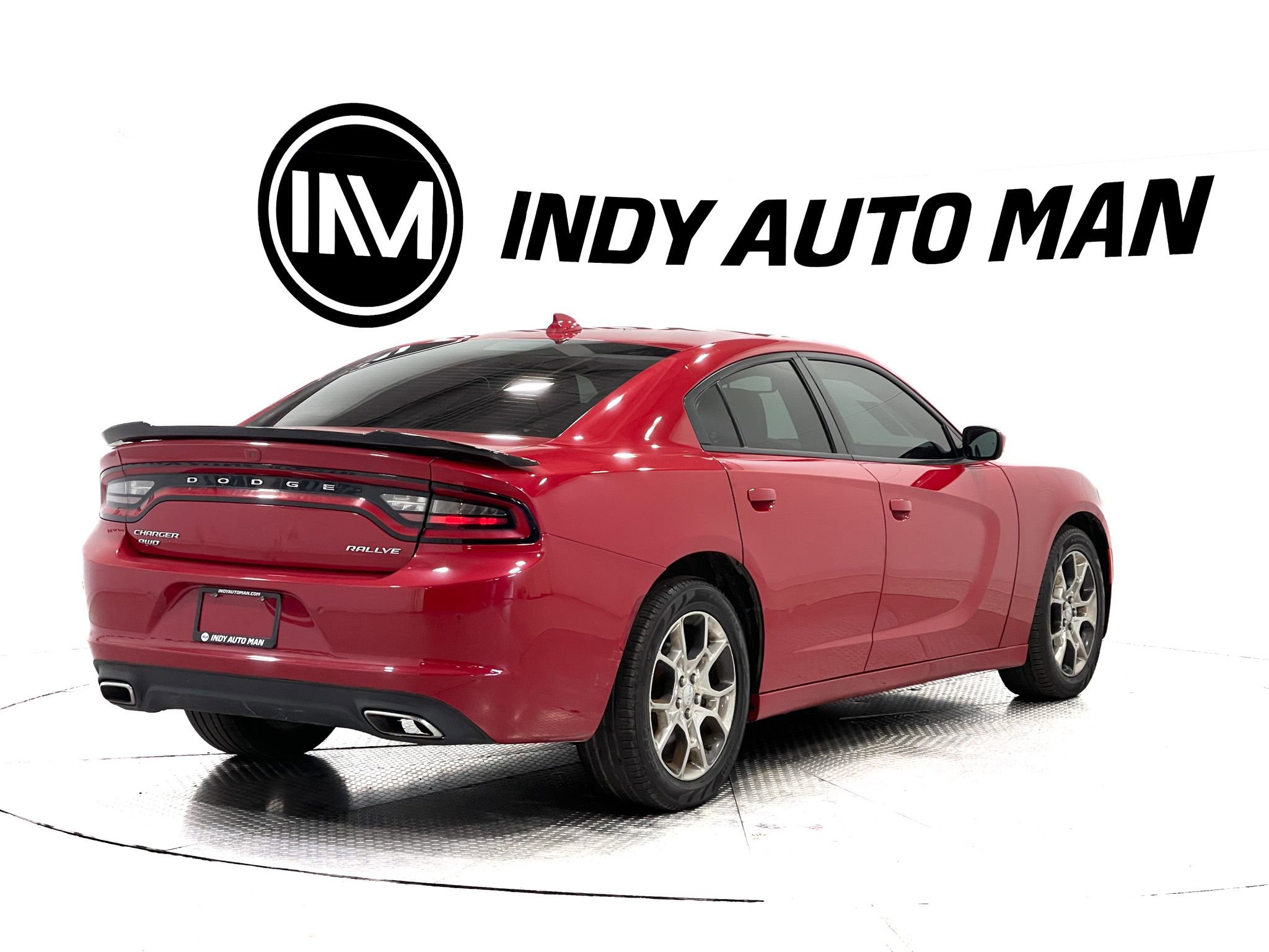 Used 2016 Dodge Charger SXT w/ AWD Premium Group image 4