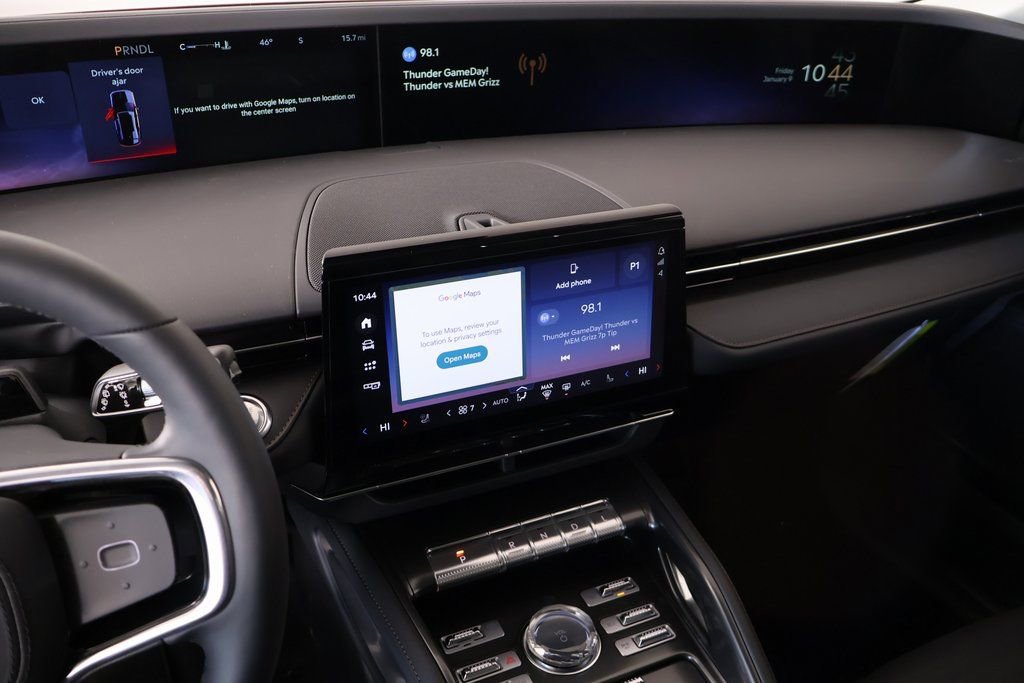 New 2026 Lincoln Nautilus Reserve w/ Jet Appearance Package AWD/4WD image 5