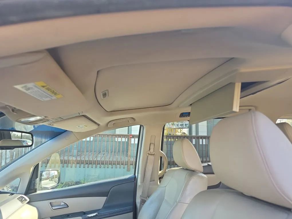 Used 2013 Honda Odyssey Touring image 13
