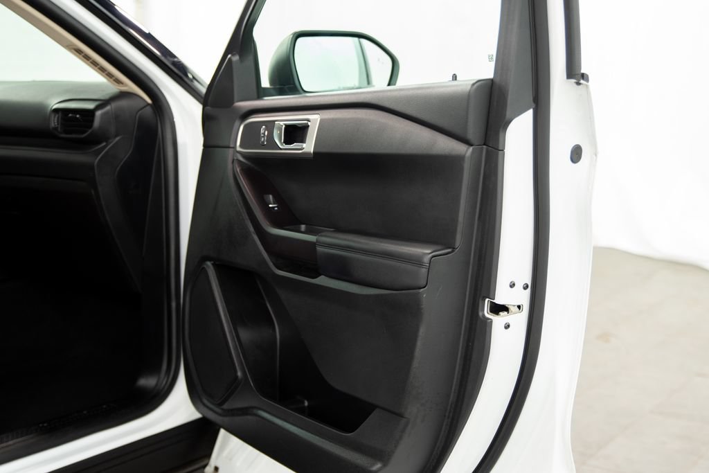 Used 2020 Ford Explorer 4WD image 16