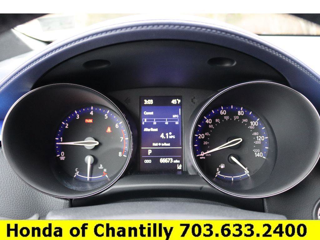 Used 2021 Toyota C-HR XLE image 9