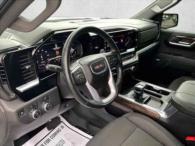 Used 2025 GMC Sierra 1500 Elevation w/ Preferred Package AWD/4WD image 14
