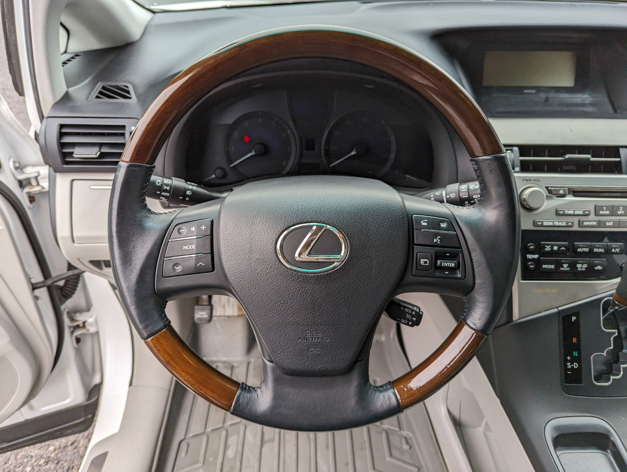 Used 2011 Lexus RX 350 AWD image 15