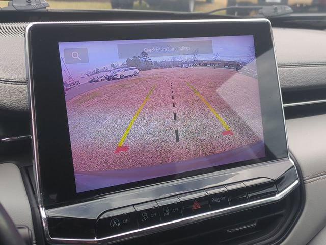 Used 2022 Jeep Compass Limited image 26