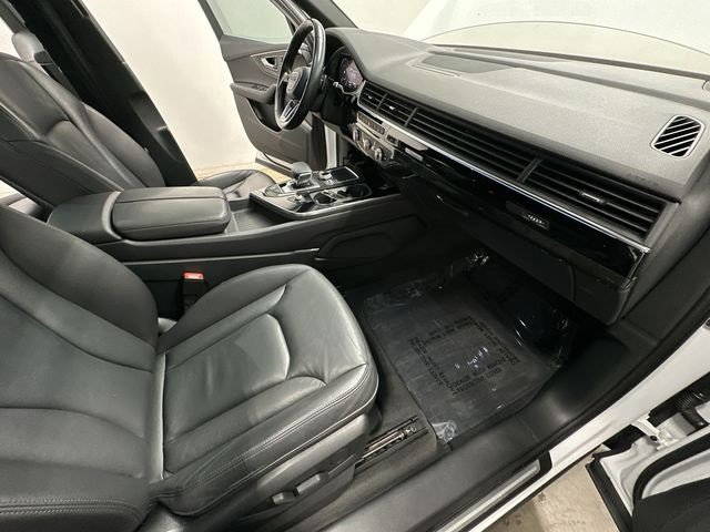 Used 2017 Audi Q7 3.0T Premium Plus image 22