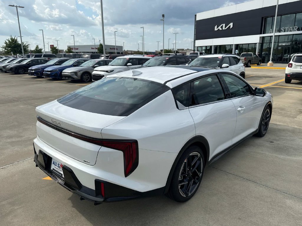 New 2026 Kia K4 GT-Line w/ GT-Line Premium Package FWD image 8