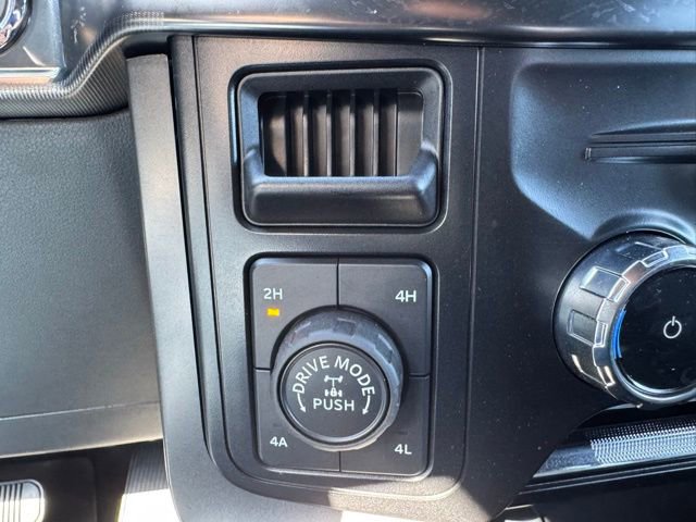 Used 2024 Ford F150 Lariat w/ FX4 Off-Road Package AWD/4WD image 28