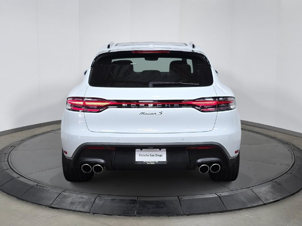 Certified 2026 Porsche Macan S AWD/4WD image 6