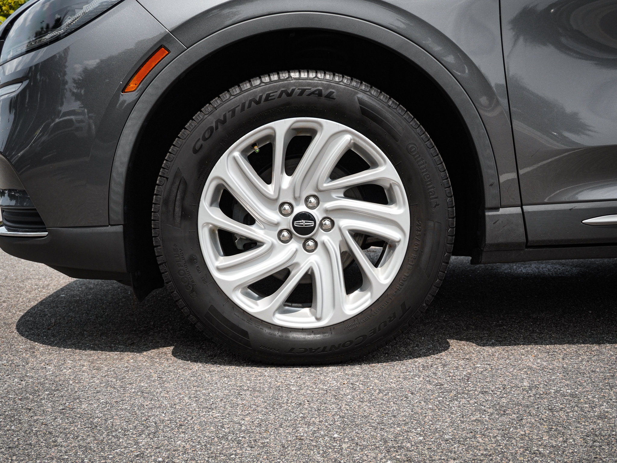 Used 2021 Lincoln Corsair FWD image 13