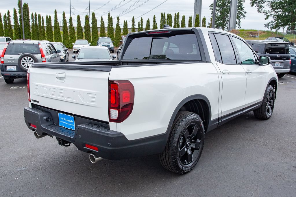 New 2026 Honda Ridgeline Black Edition image 6