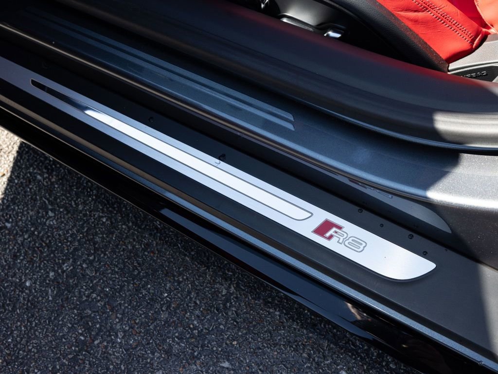 Used 2022 Audi R8 V10 image 29