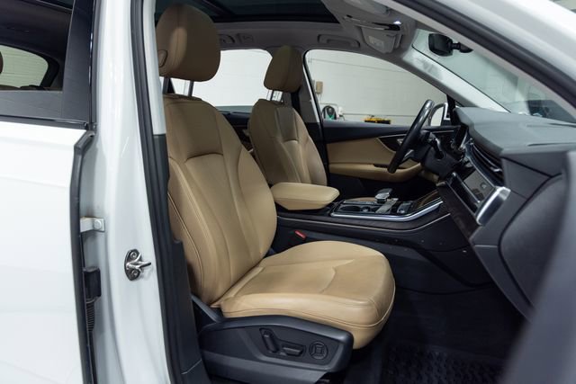 Used 2021 Audi Q7 3.0T Premium Plus image 25