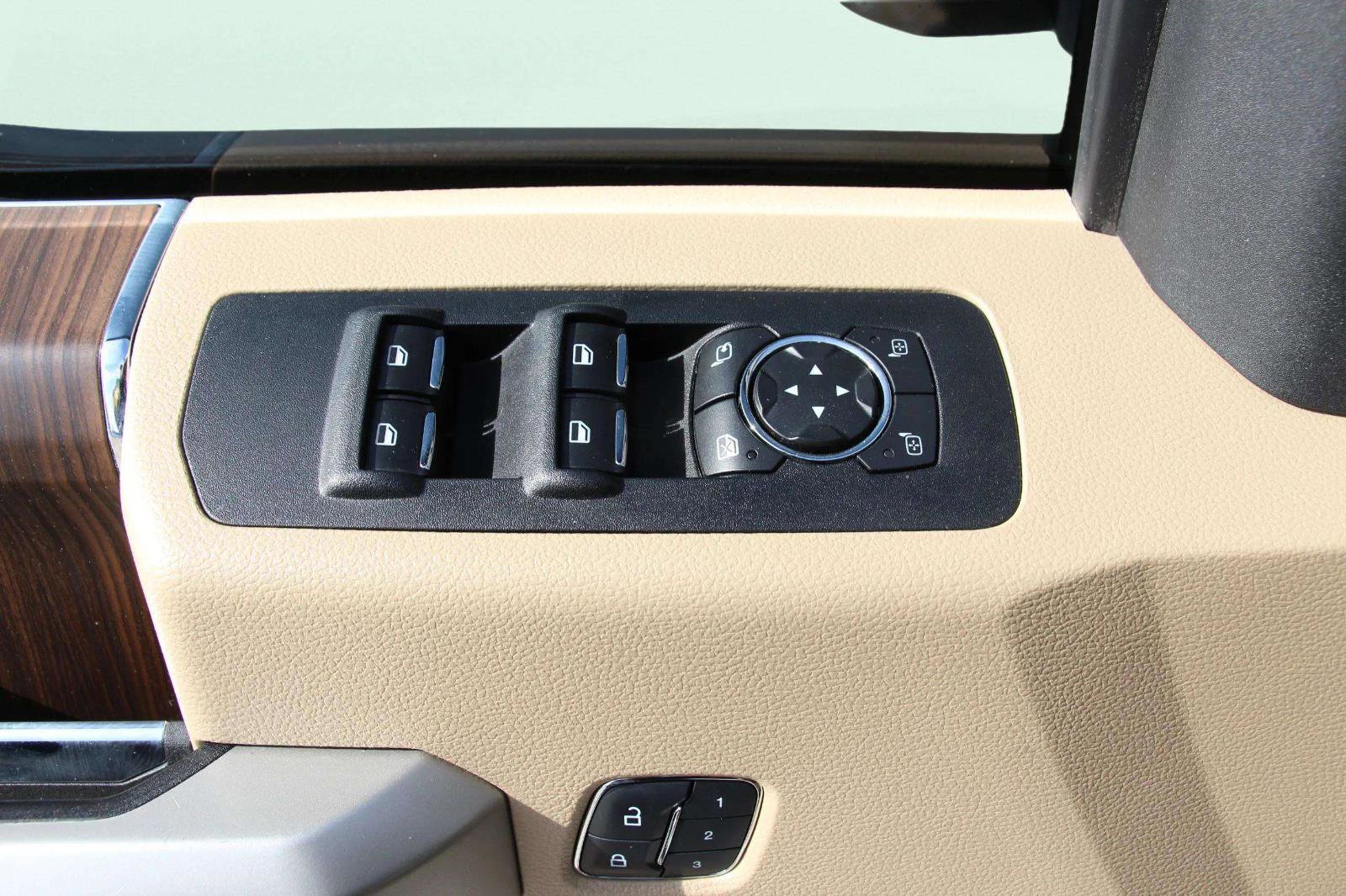 Used 2016 Ford F150 Lariat image 20