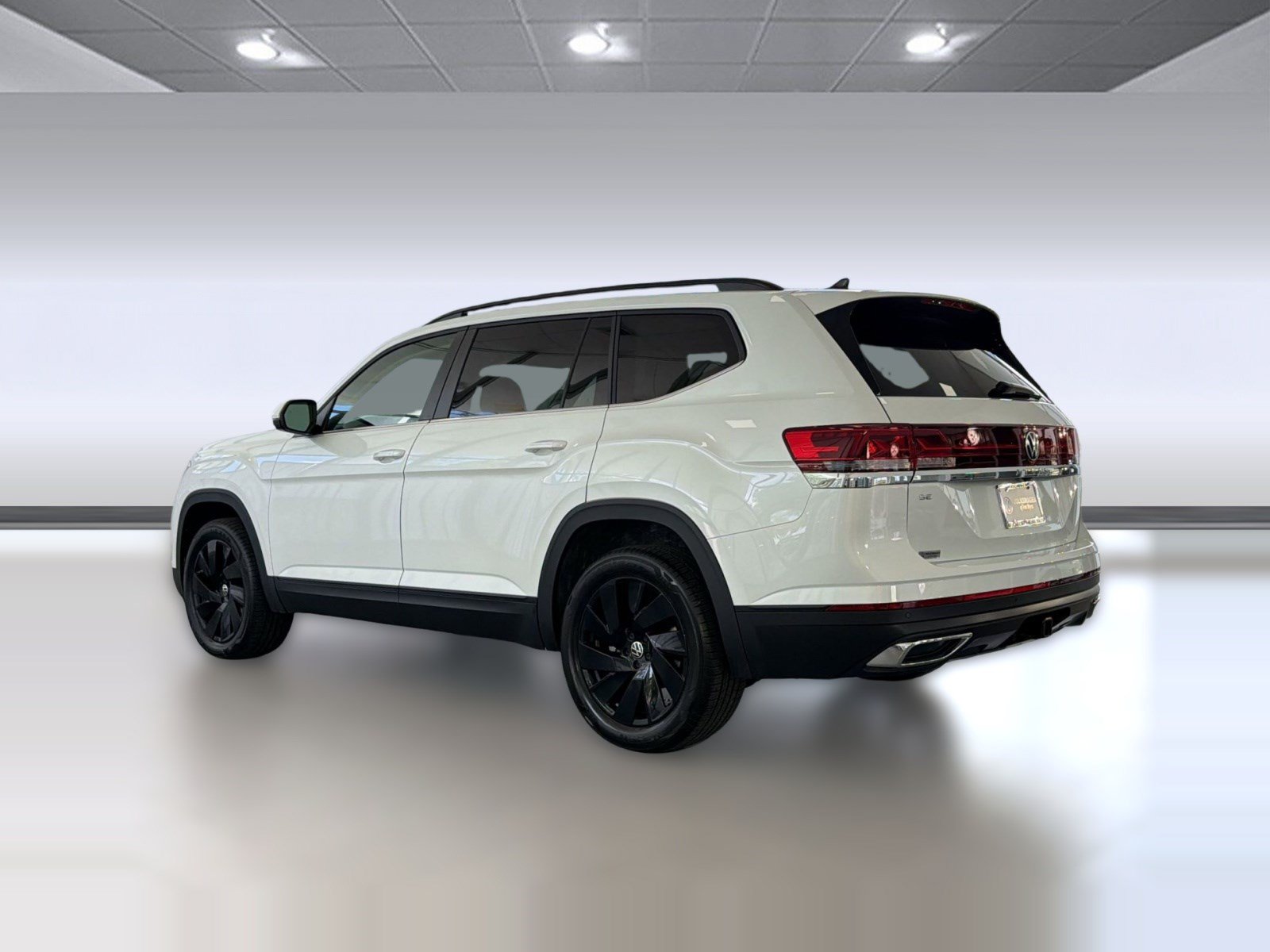 New 2026 Volkswagen Atlas SE FWD image 3