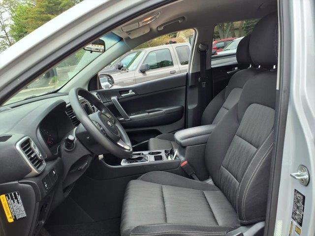 Used 2019 Kia Sportage LX image 16