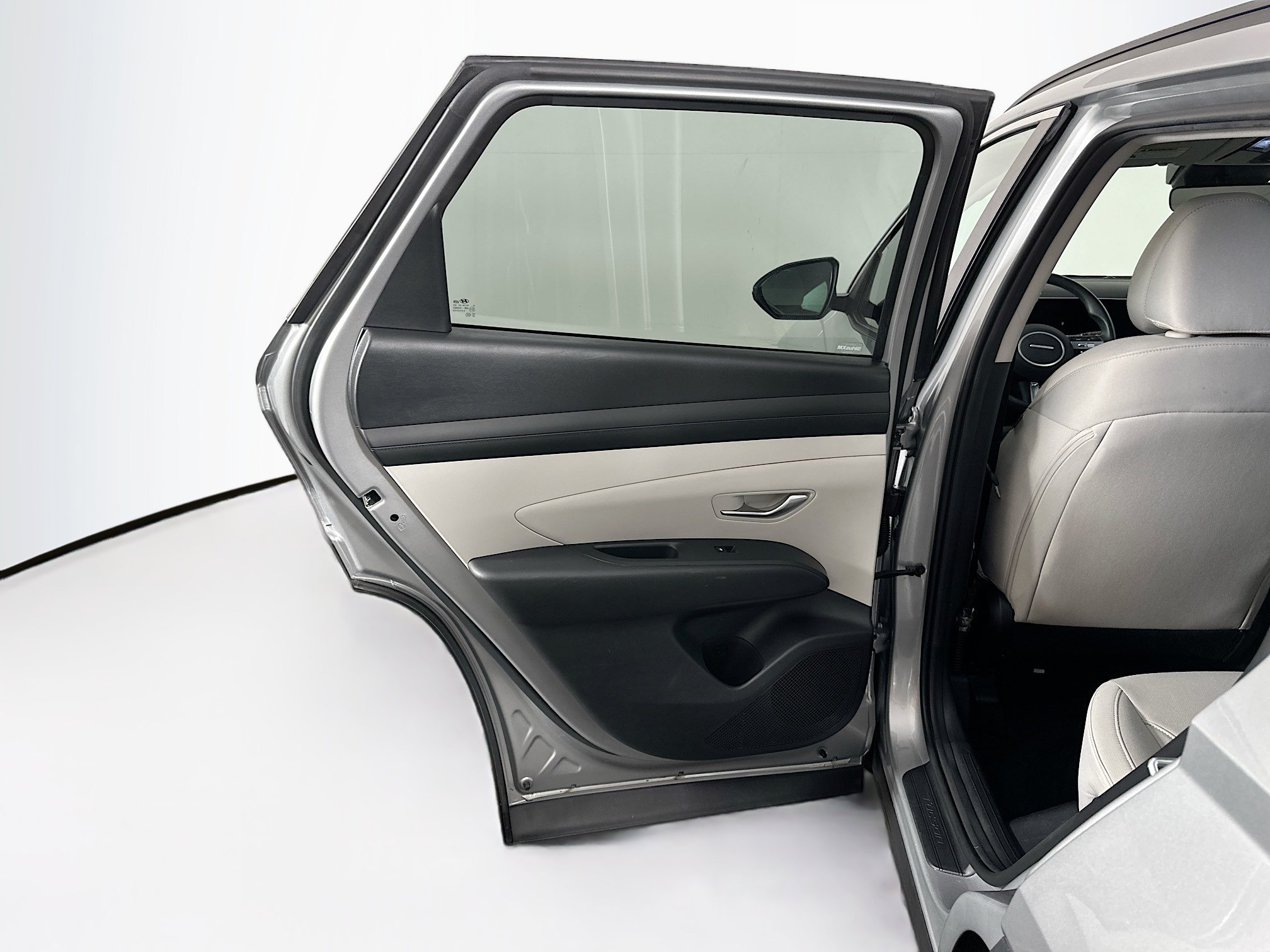 Used 2025 Hyundai Tucson SEL FWD image 26
