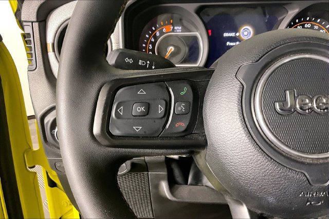 Used 2024 Jeep Wrangler Sport AWD/4WD image 8