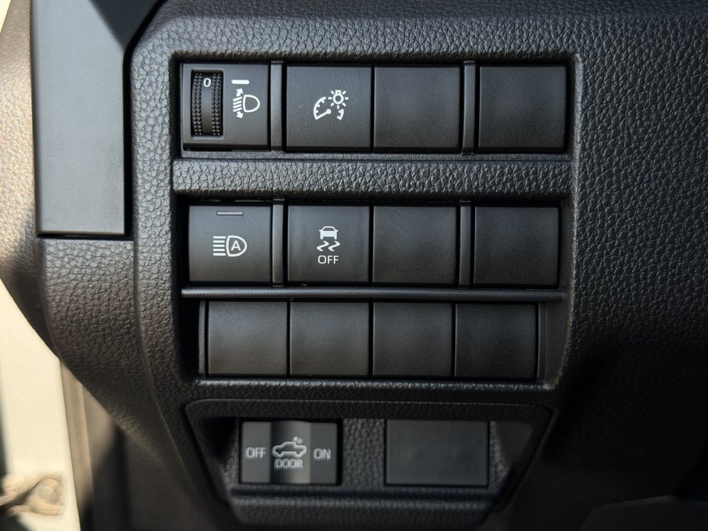 Used 2025 Toyota Tacoma SR RWD image 21