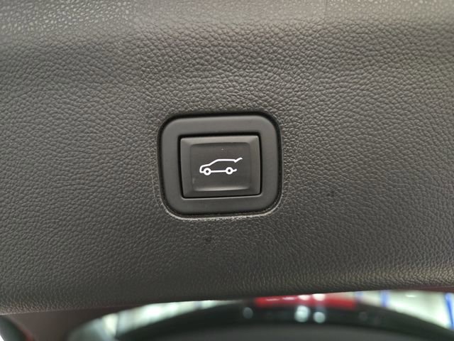 Used 2023 Buick Enclave Essence w/ Experience Buick Package AWD/4WD image 18