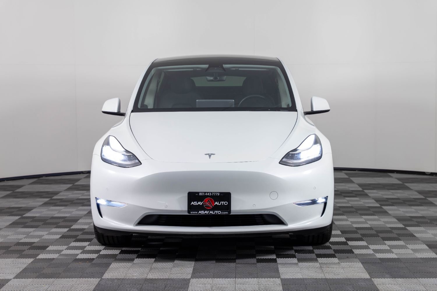 Used 2021 Tesla Model Y Long Range image 12
