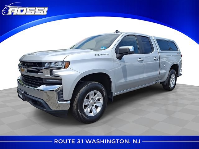 Used 2020 Chevrolet Silverado 1500 LT w/ Convenience Package AWD/4WD image 1