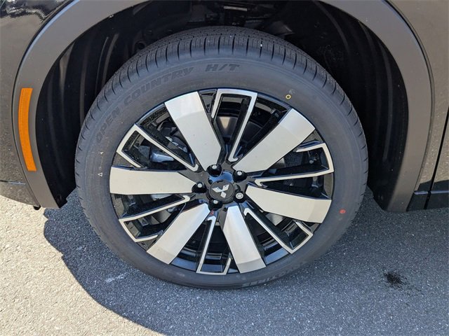 New 2025 Mitsubishi Outlander SEL image 10