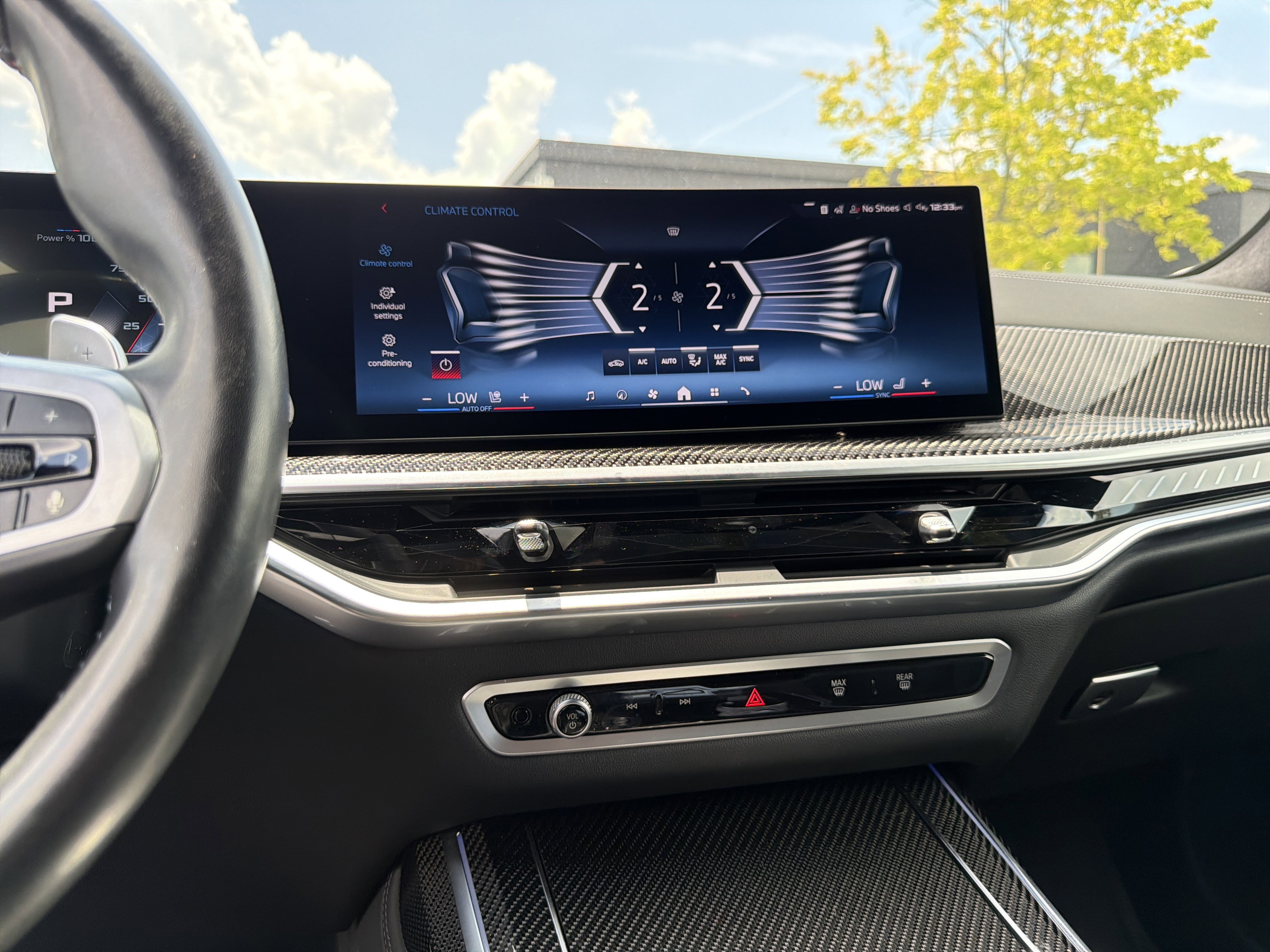 Used 2024 BMW X7 M60i w/ Climate Comfort Package AWD/4WD image 31