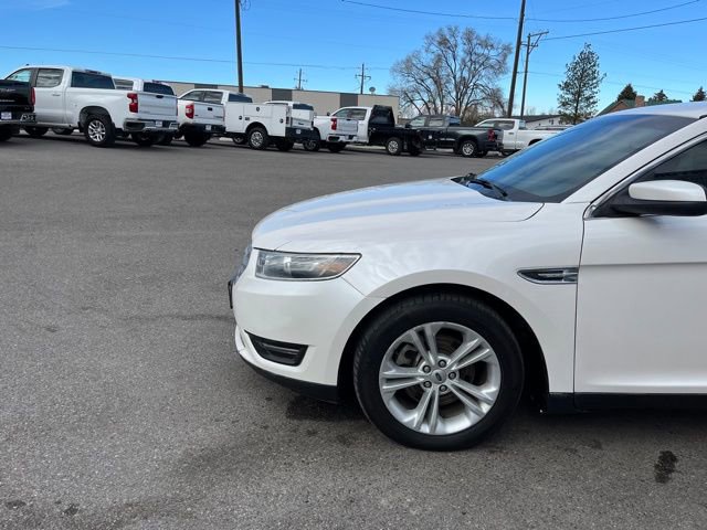 Used 2019 Ford Taurus SEL w/ Equipment Group 201A FWD image 5