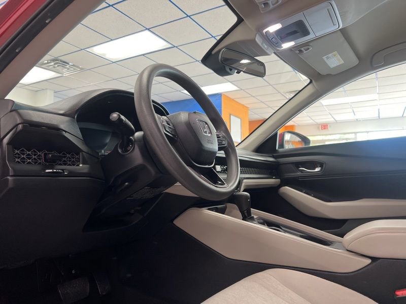 Used 2024 Honda Accord LX image 18
