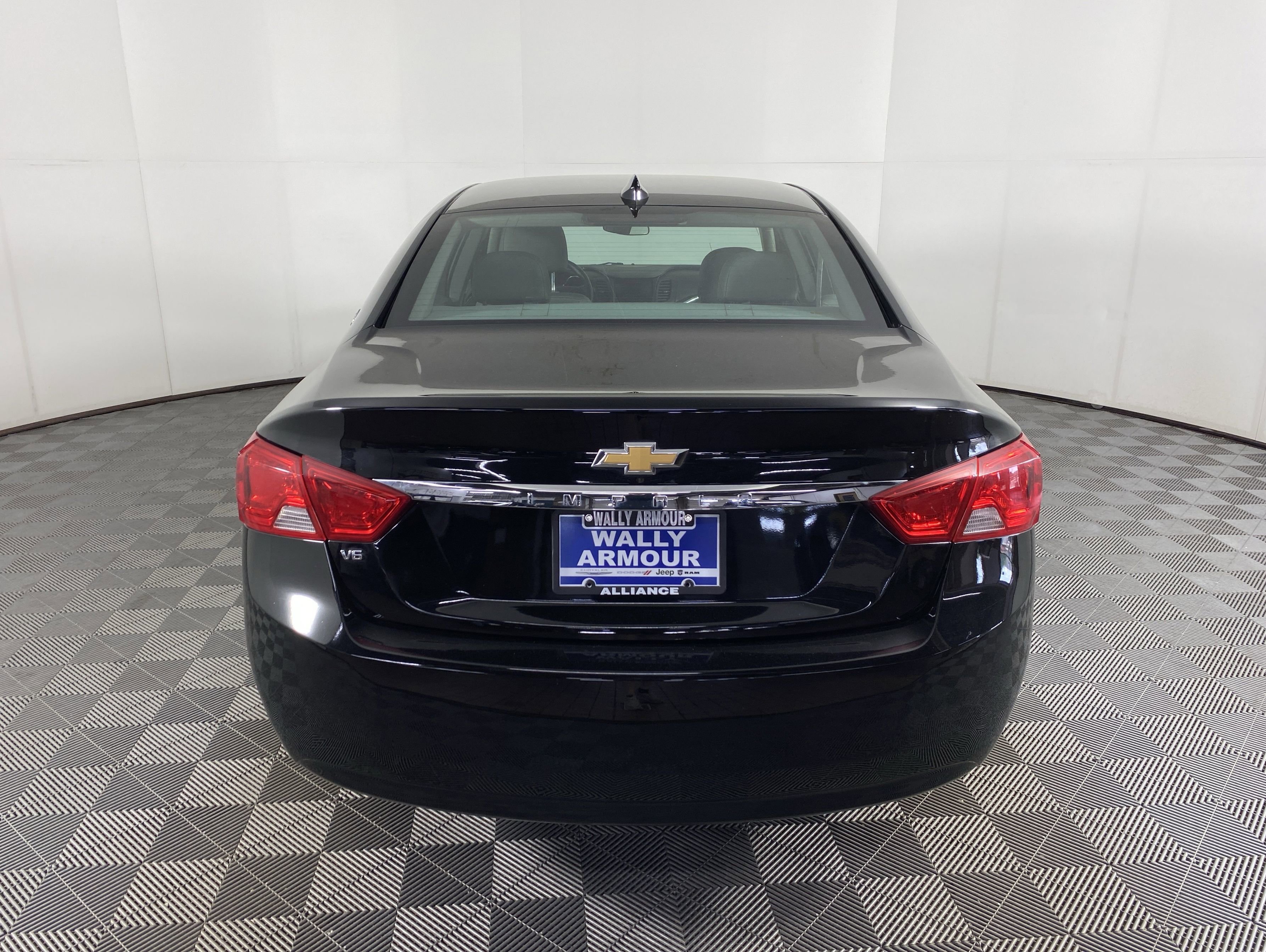 Used 2019 Chevrolet Impala LS FWD image 7