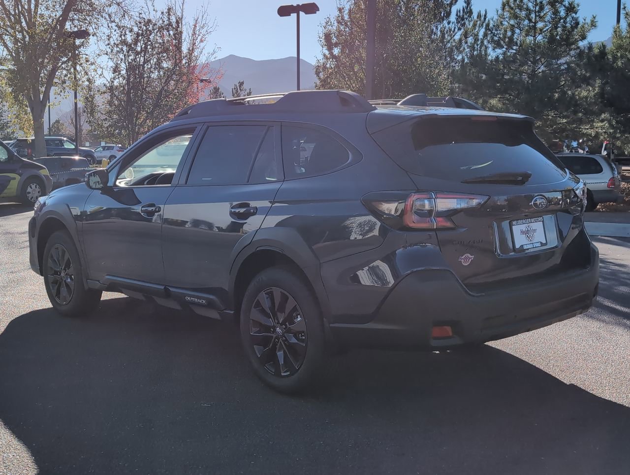 Used 2025 Subaru Outback Onyx Edition w/ Popular Package #2 AWD/4WD image 5