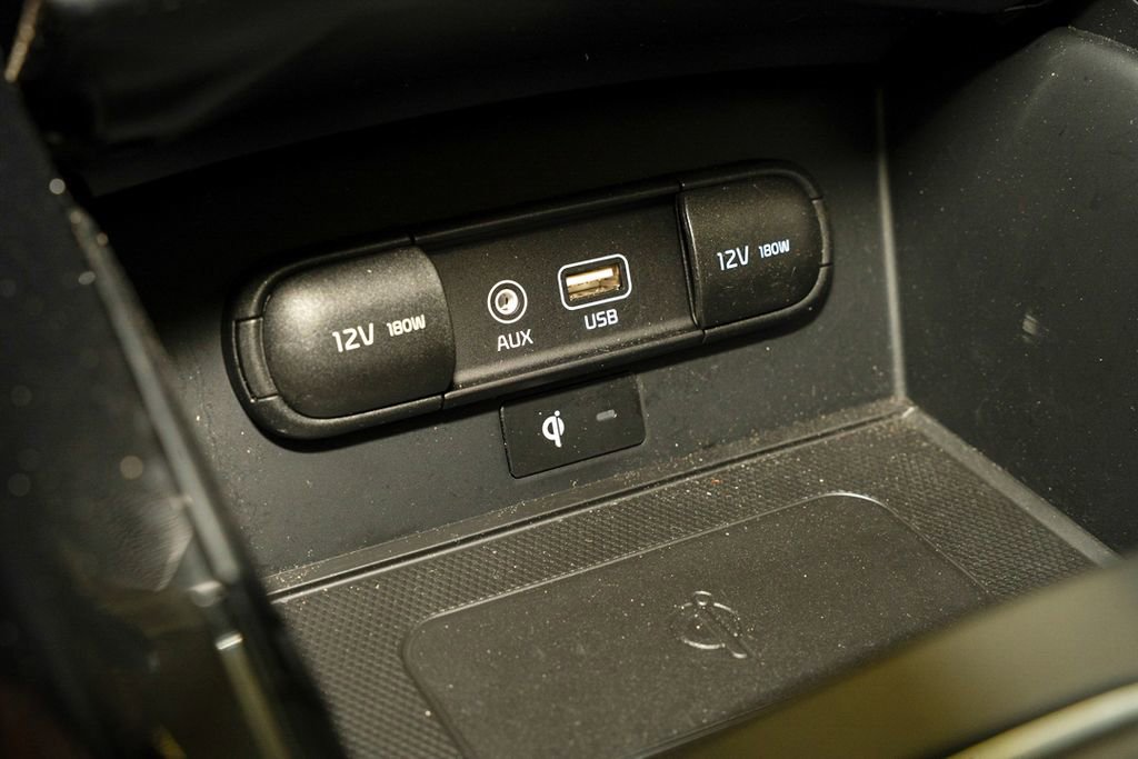 Used 2019 Kia Sorento SX image 19