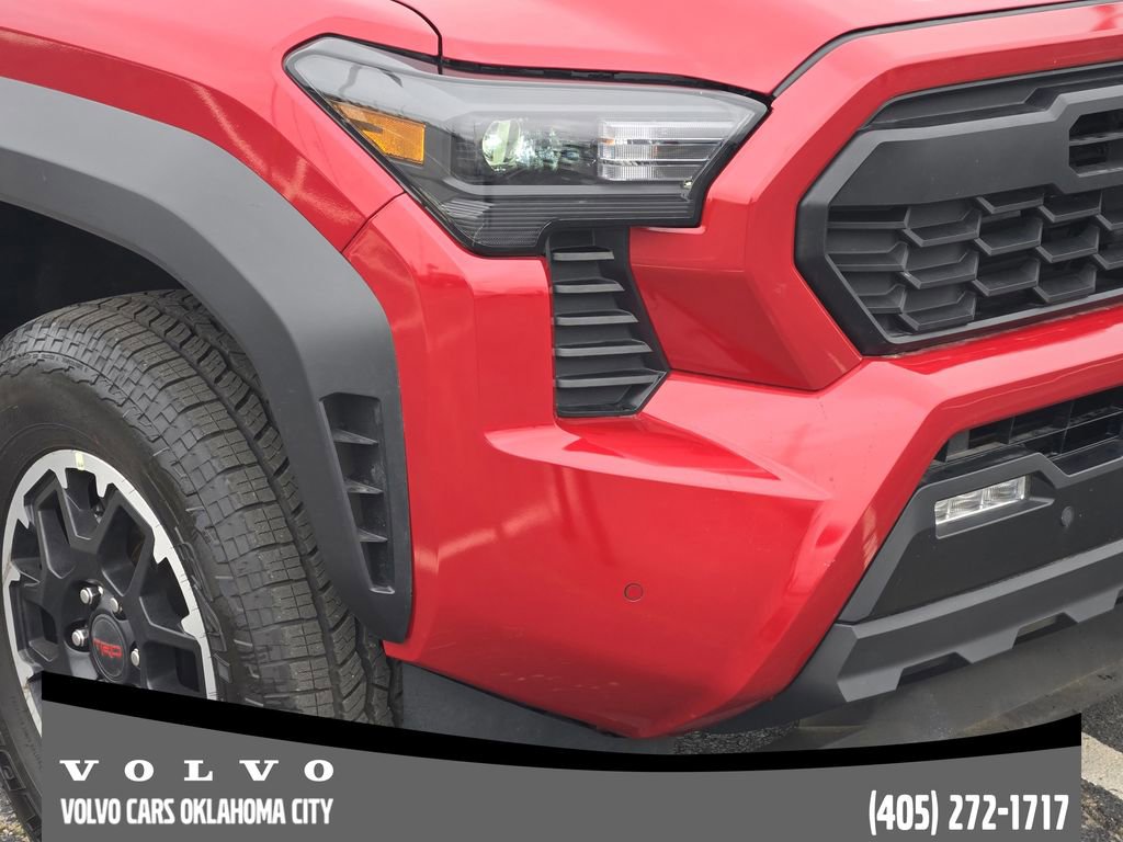 Used 2025 Toyota Tacoma TRD Off-Road w/ TRD Off Road Upgrade Package AWD/4WD image 7