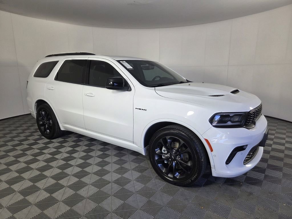 Certified 2024 Dodge Durango R/T w/ Blacktop Package image 2