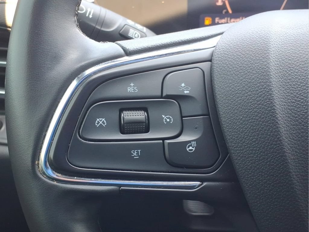 Used 2025 Buick Envista Avenir FWD image 23
