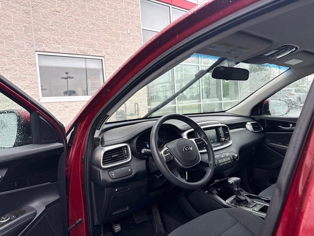 Used 2020 Kia Sorento AWD V6 image 10