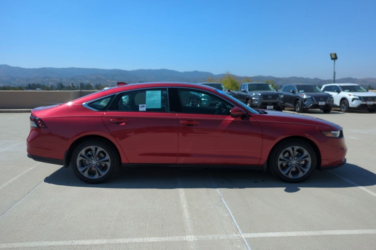 Certified 2024 Honda Accord EX image 5