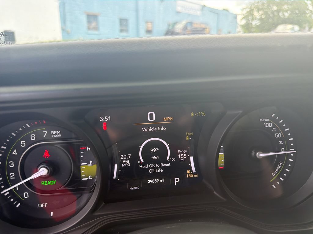 Used 2024 Jeep Wrangler Unlimited Sahara w/ Technology Group AWD/4WD image 14