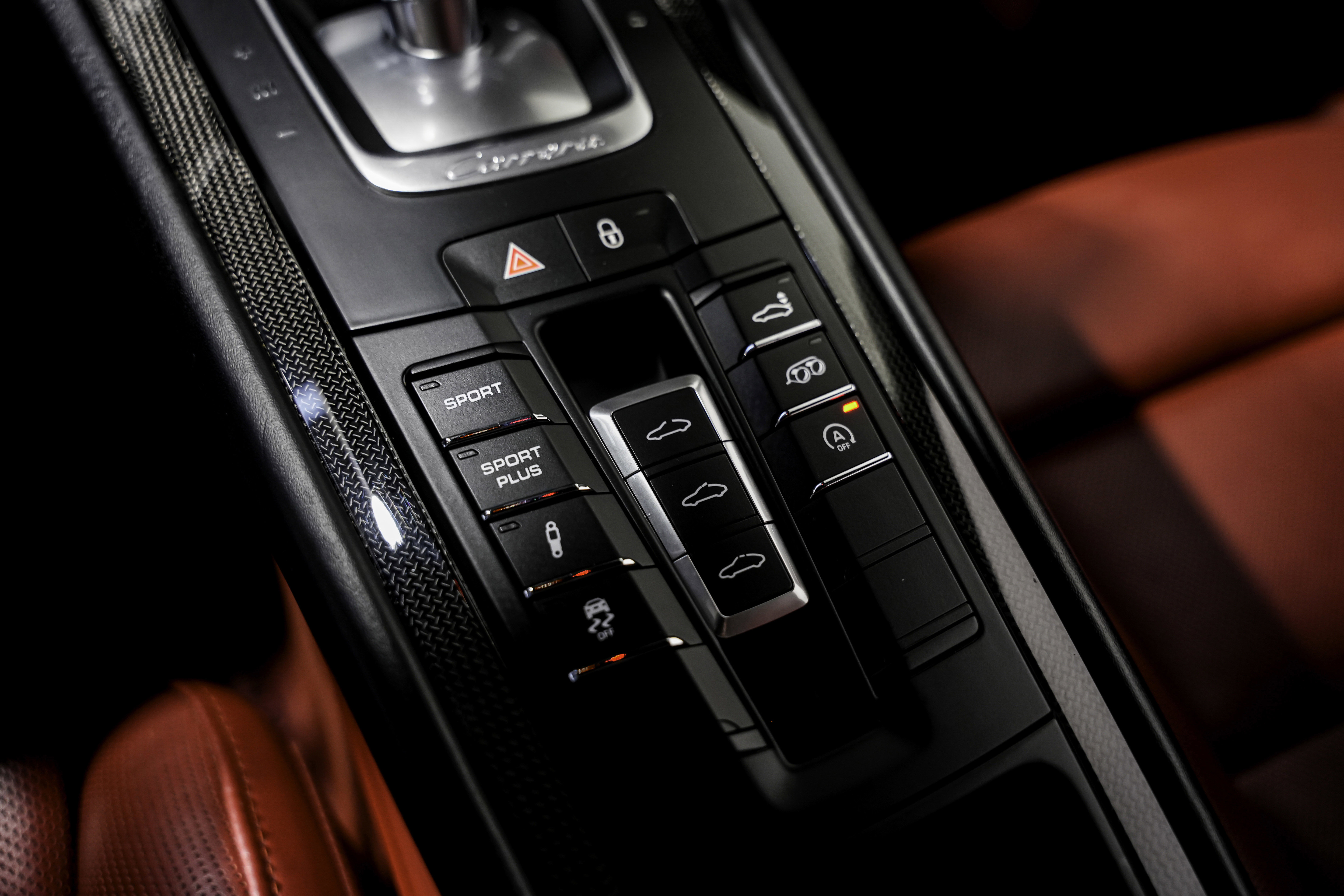 Used 2016 Porsche 911 Carrera GTS image 17