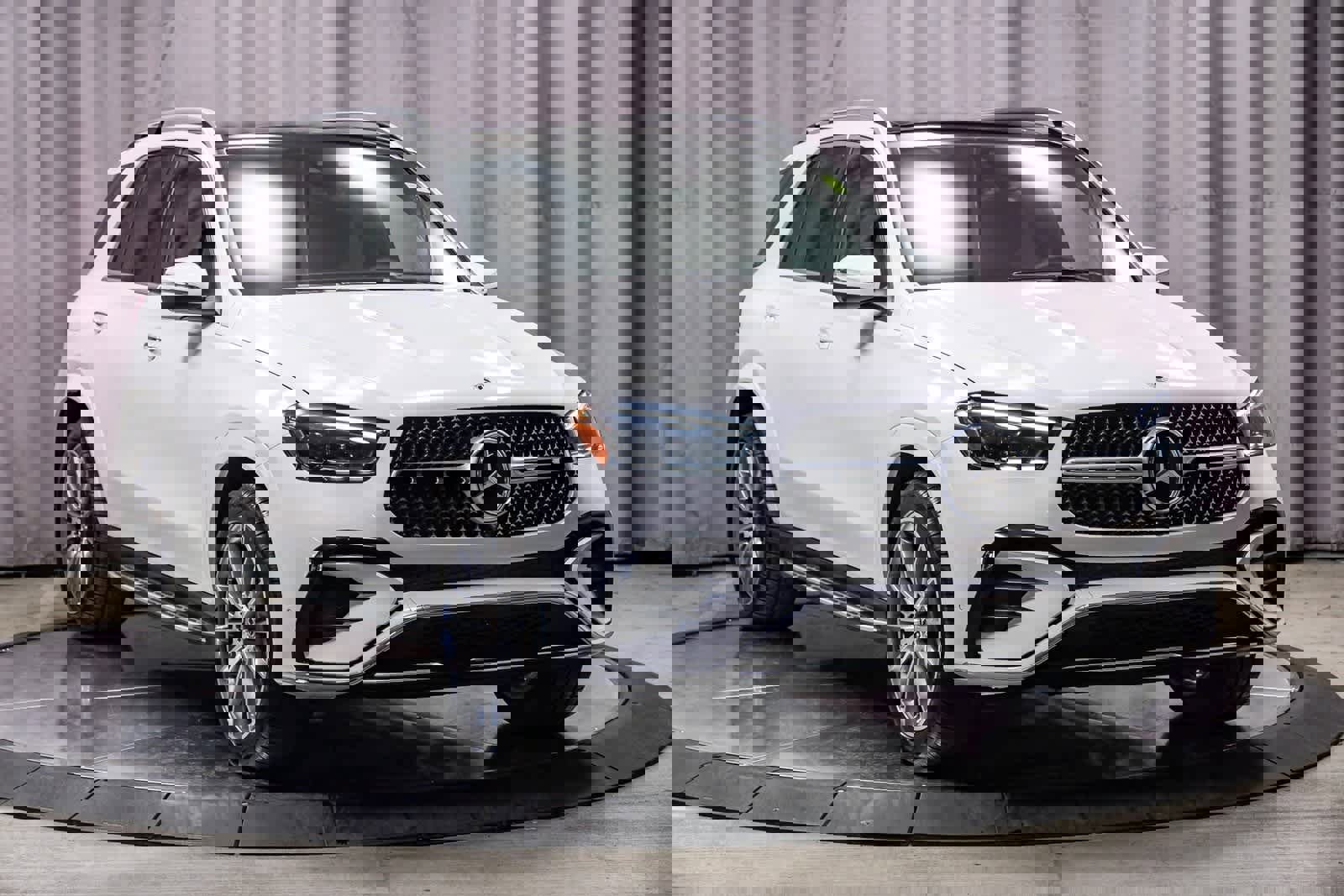 Used 2026 Mercedes-Benz GLE 450e 4MATIC image 5