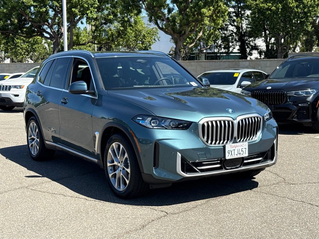 Used 2026 BMW X5 xDrive50e w/ Climate Comfort Package AWD/4WD image 6
