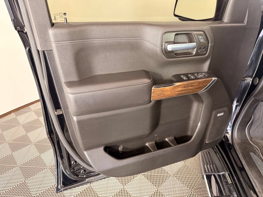 Used 2022 Chevrolet Silverado 1500 High Country AWD/4WD image 21
