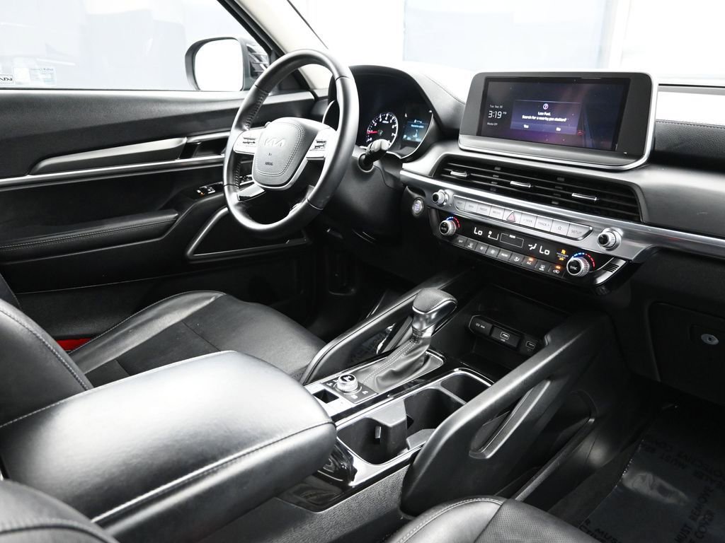 Used 2022 Kia Telluride LX image 19