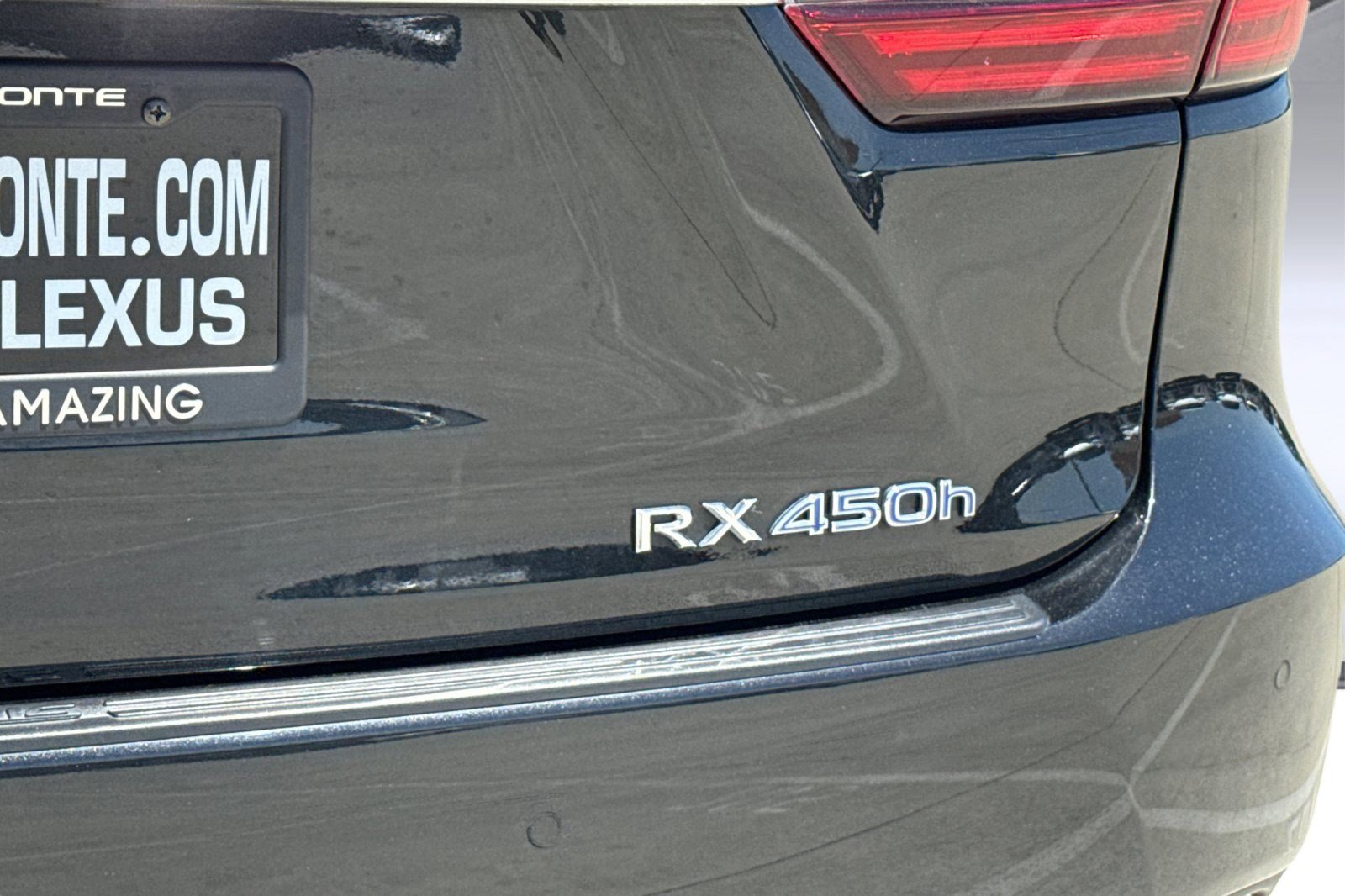 Used 2022 Lexus RX 450h AWD w/ Premium Package image 23