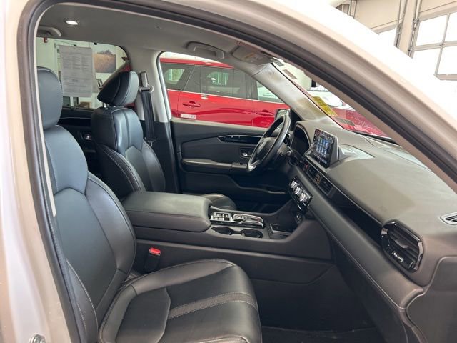 Used 2024 Honda Pilot EX-L image 18