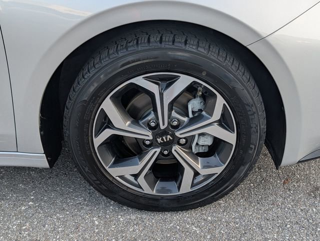 Used 2019 Kia Forte LXS image 18
