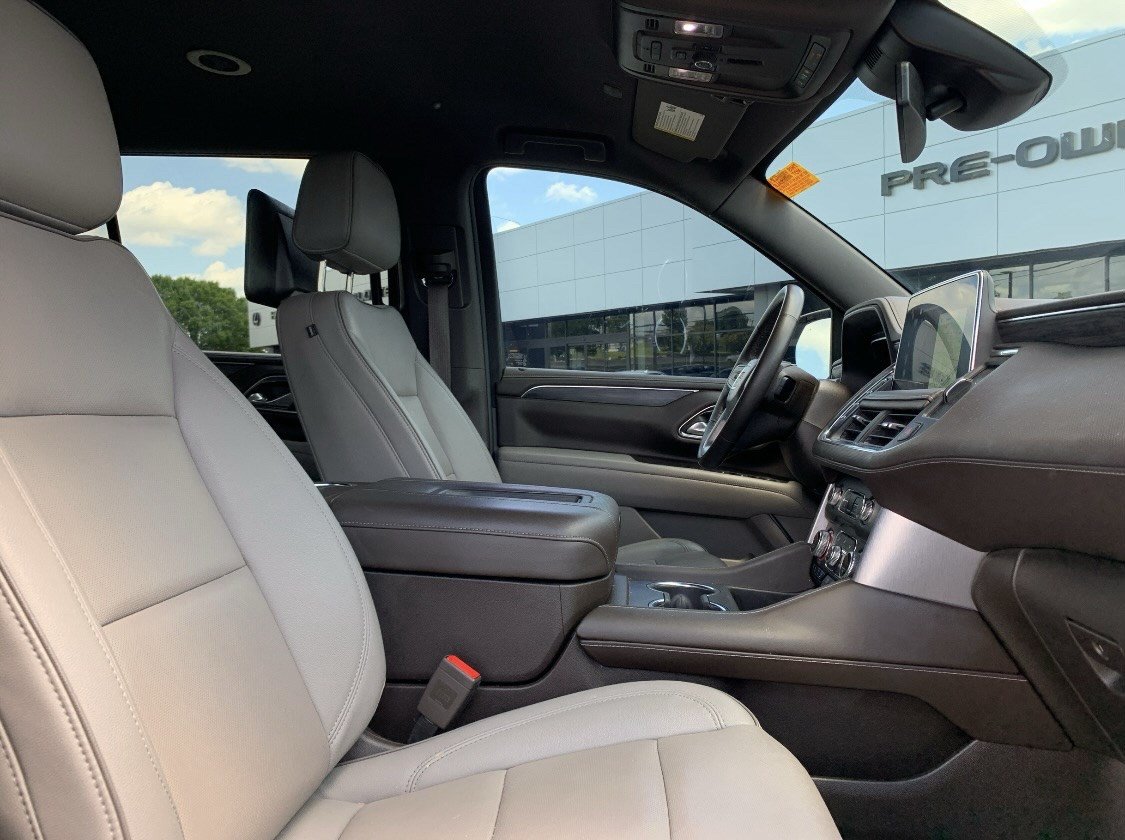 Used 2024 GMC Yukon XL SLT w/ SLT Luxury Package AWD/4WD image 35